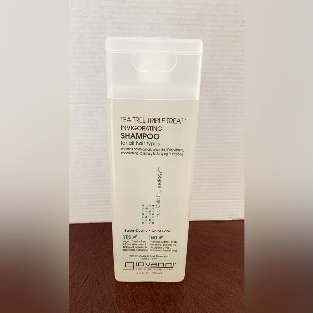 Giovanni vegan shampoo all hair types 250 ml Tea Tree Triple Treat Botanical Oil